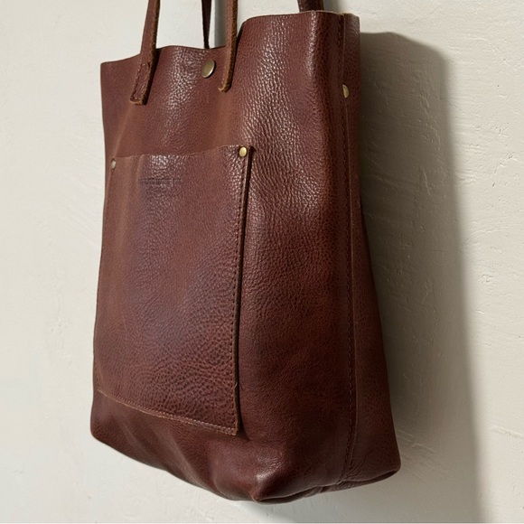 Portland Leather Crossbody Tote Nutmeg - Picture 3 of 12